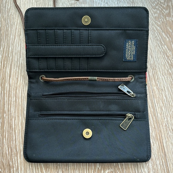 Pendleton slim wallet with strap, arrow path pattern, wool & leather - Picture 6 of 14